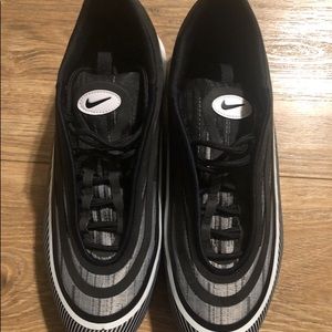 Mike Air Max 97’s